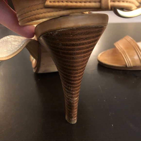 Max Studio Ankle Wrap Heels. Super sexy, tan 10 - Picture 4 of 5